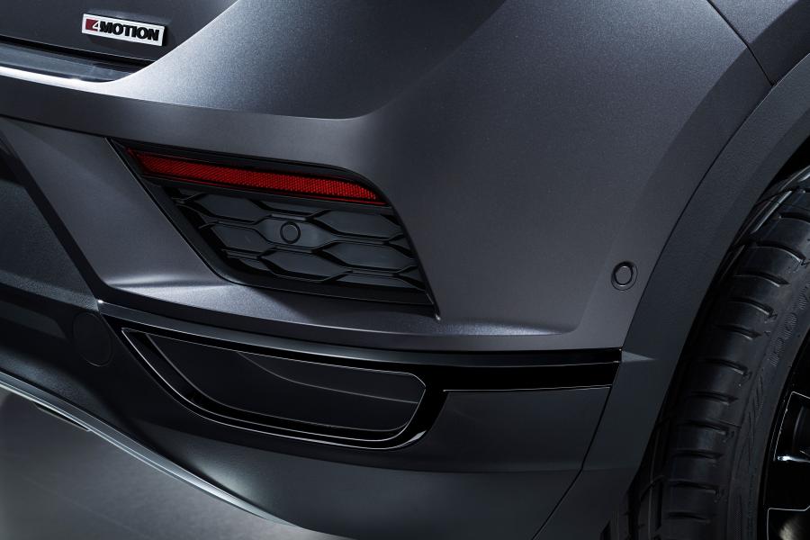 Детали интерьера Volkswagen T-Roc Black Style 2019 года  (фото 5 из 5)